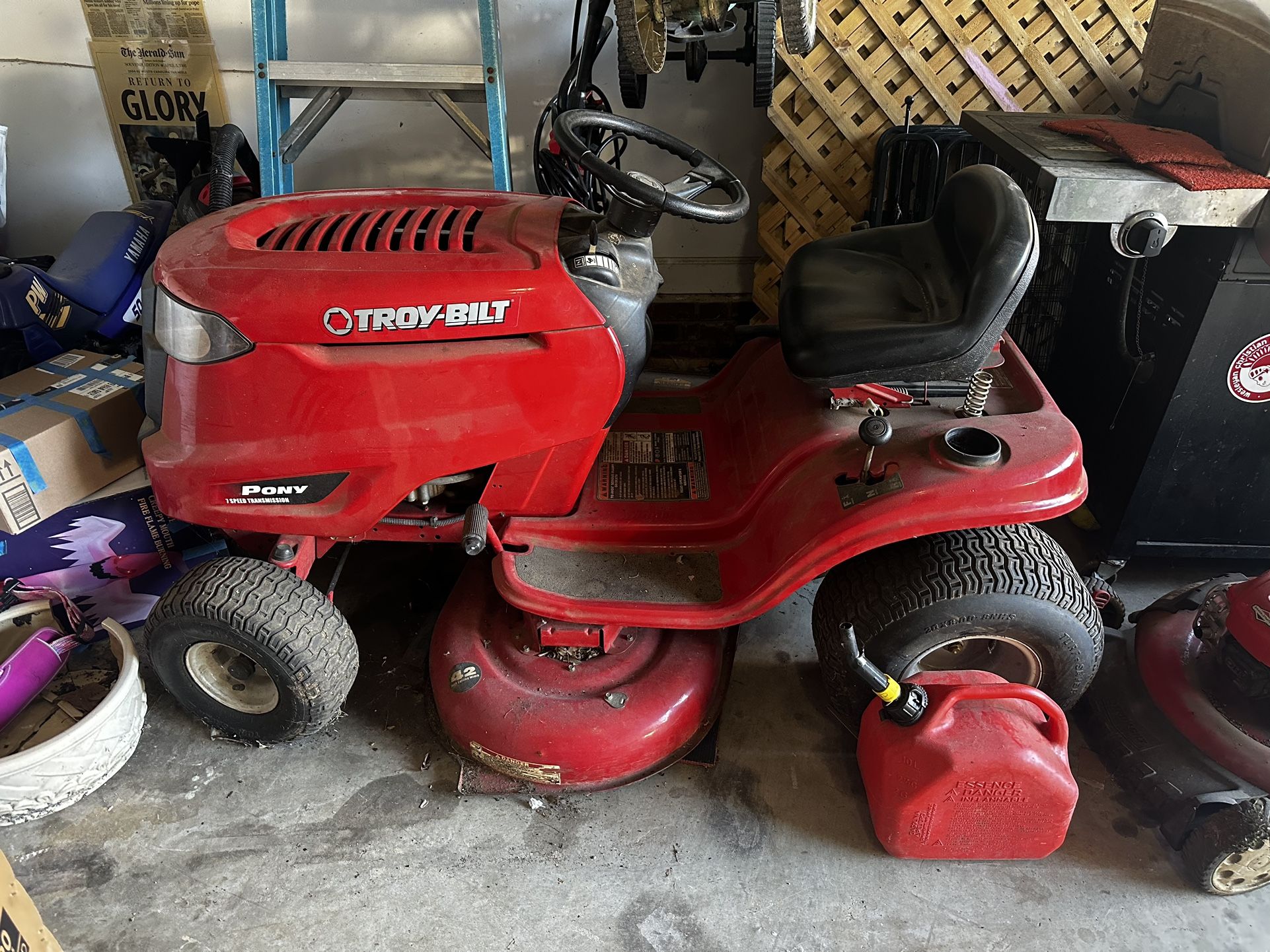 42’ Troy-Bilt riding mower