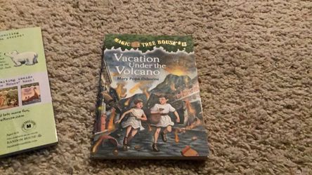 Magic Tree House #13: Vacation Under the Volcano