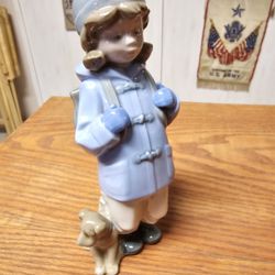 NAO by Lladro "Traveling Girl" #1038