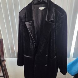 Good American Velvet Jacket