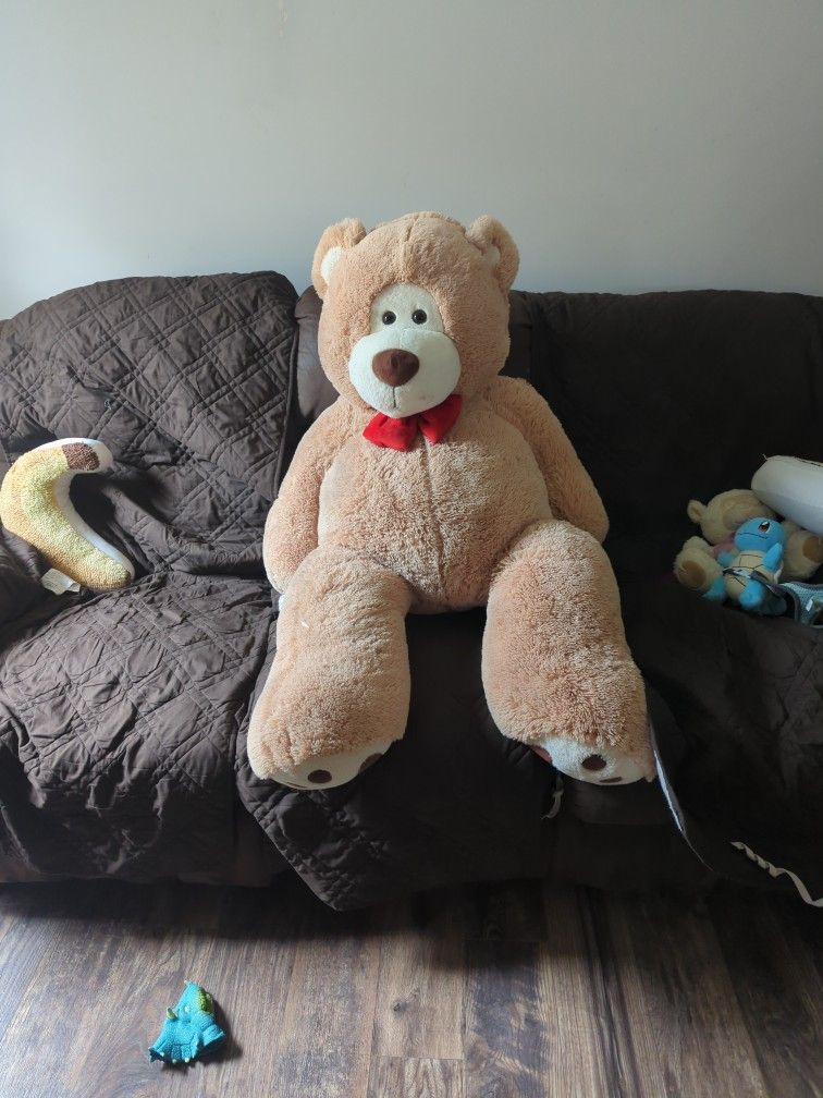 Huge Stuffed Teddy Bear