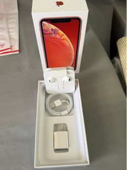 OEM iPhone XR Box and Accessory Set Ear Buds Charging Cable And Block USB To Lightning