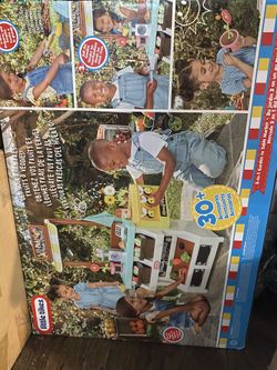 New In Box Little Tikes 3-1-garden