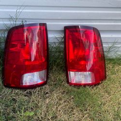 2009-22 Dodge Ram Tail Lights