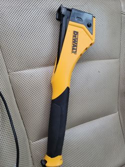 Dewalt stapler hammer tacker