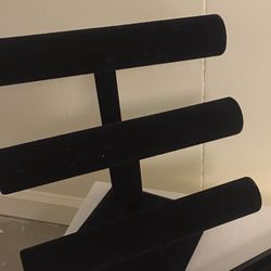 Black jewelry organizer