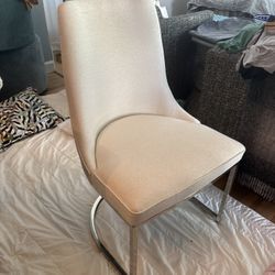 Dining Chairs 