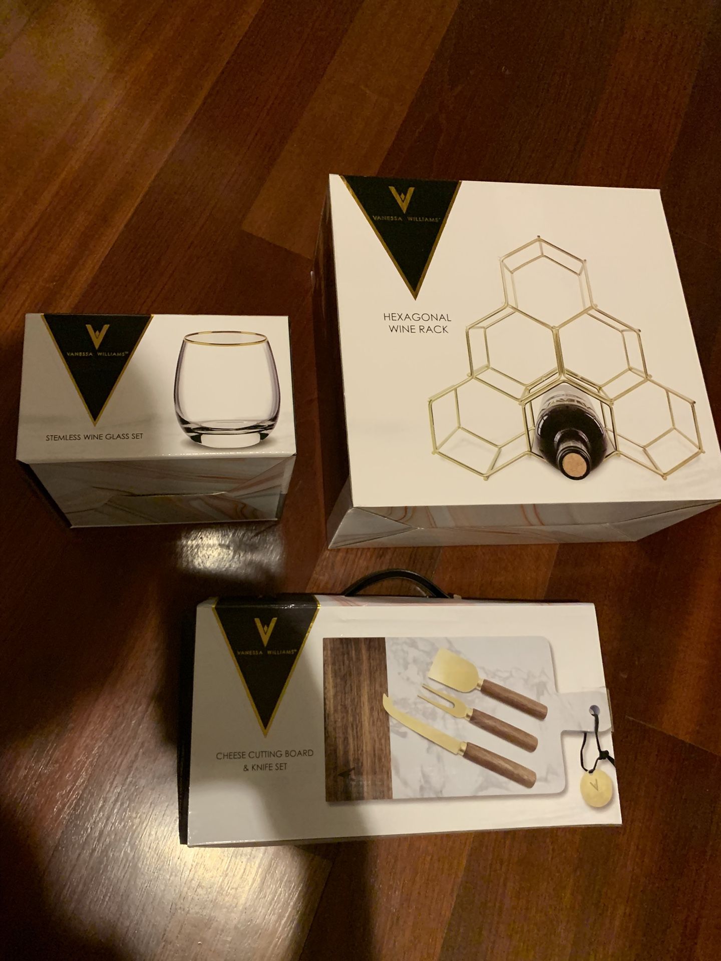 Vanessa Williams Houseware Set