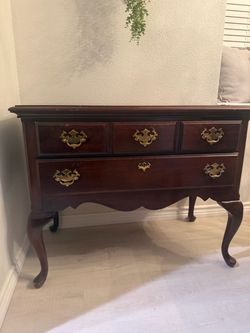 Queen Ann buffet table