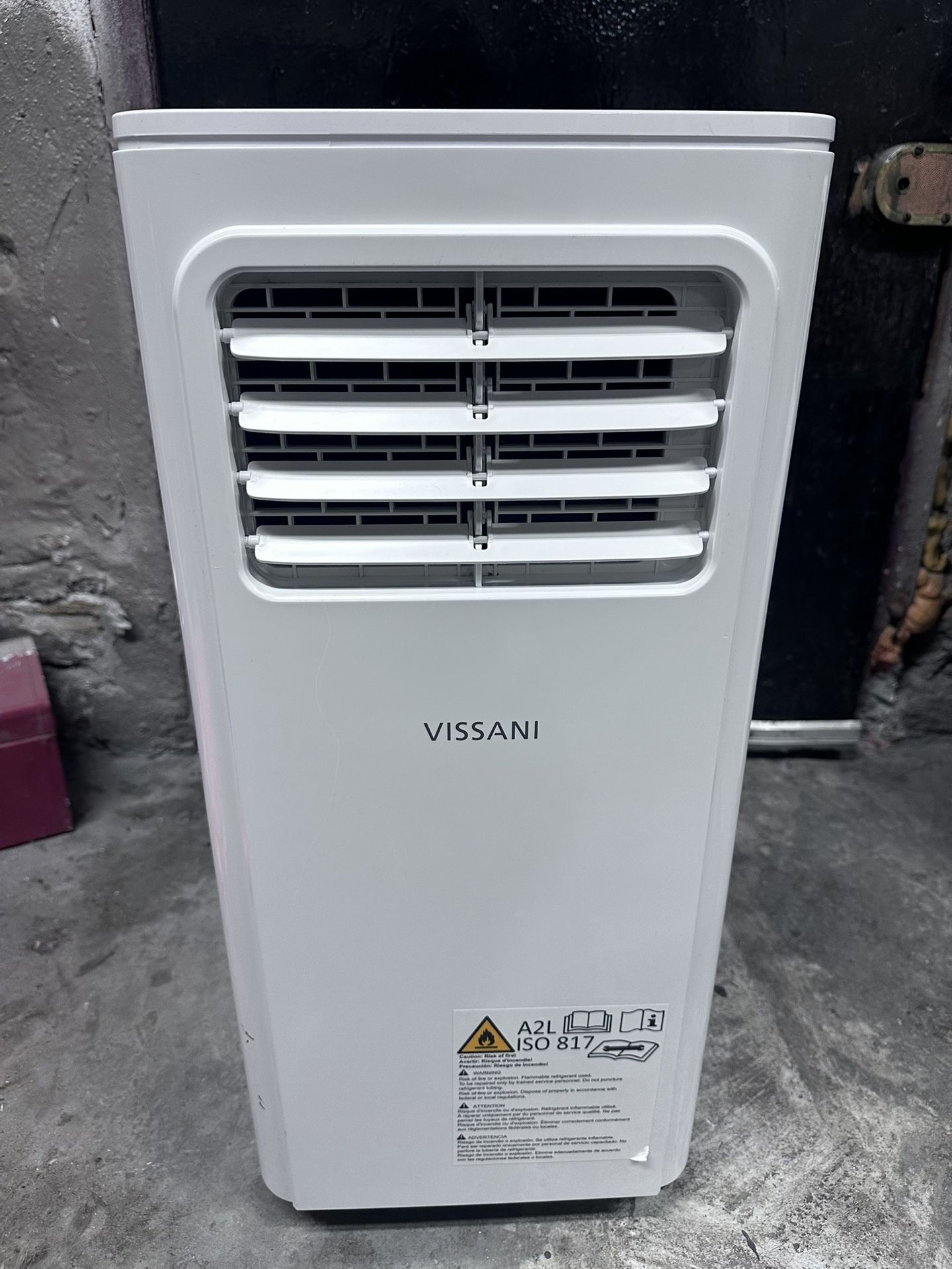 Vissani 5,000 BTU 115-Volt 3-in-1 Portable Air Conditioner.