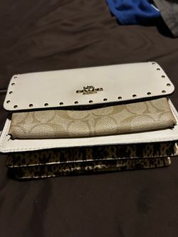 Coach klare crossbody bag