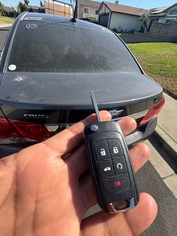 Llaves de autos / car keys and remotes