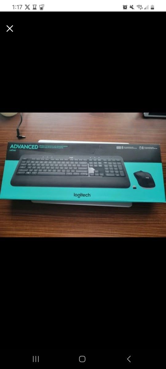 Advanced wireless Logitech keyboard & mouse