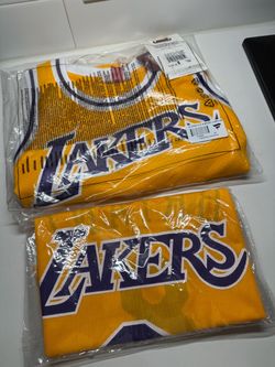 MOVE OUT SALE - Lakers Gear, Hats and More