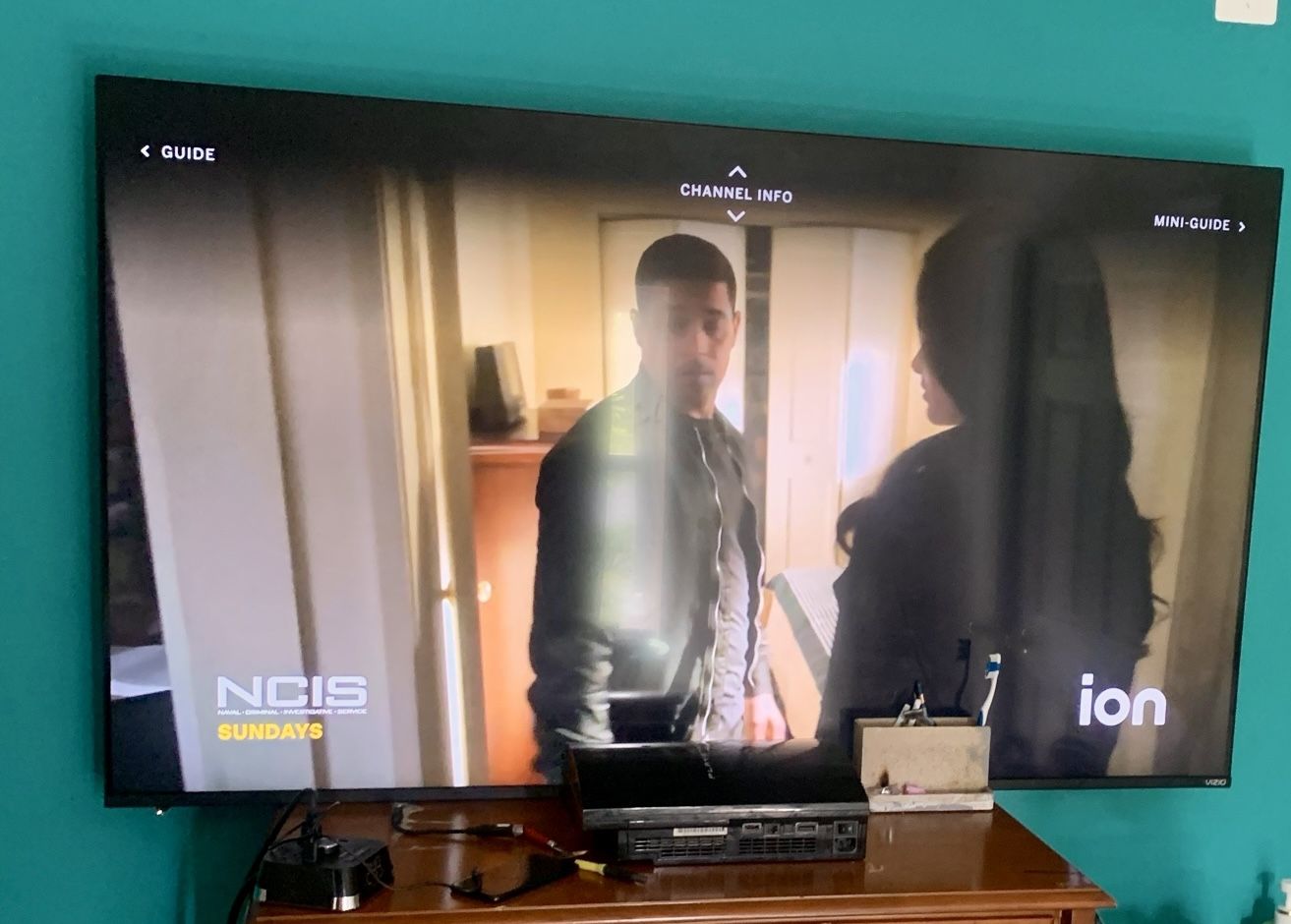 65 Inch Vizio Smart Television 