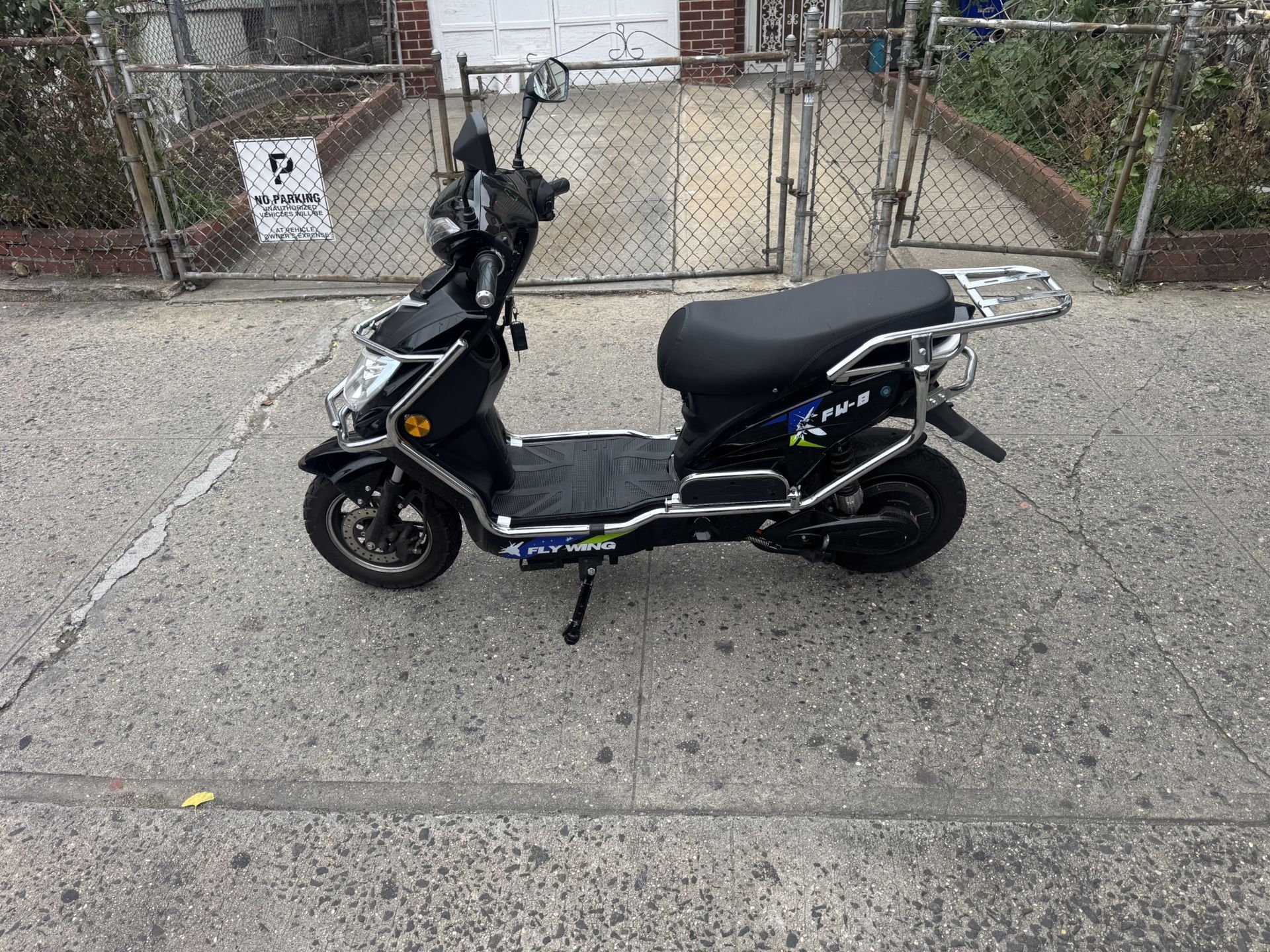 Scooter Fly Wing 8 With Lithium Battery 