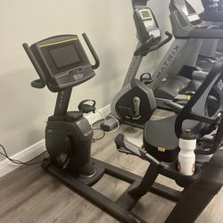 Matrix R30 Recumbent Bike