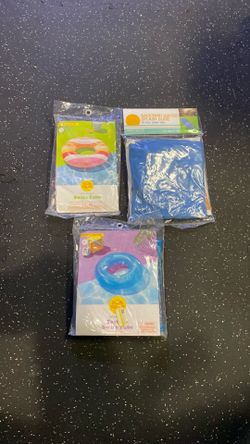 Pool floats