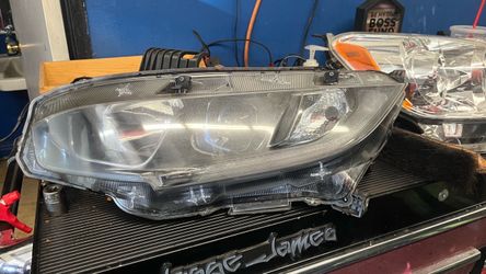 2016 Honda civic left hand side Headlight Assembly