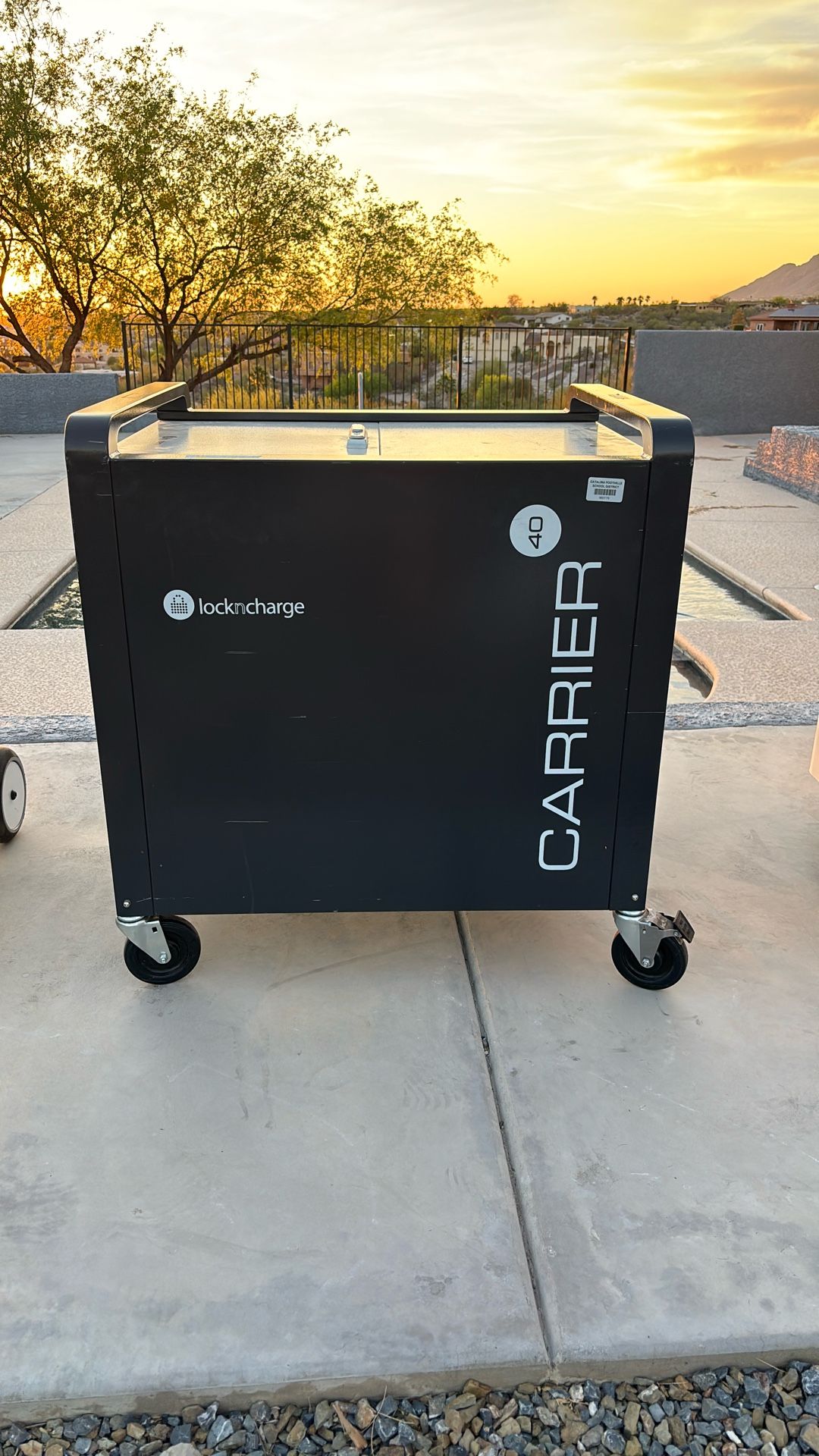 Black Lock Charge Cart