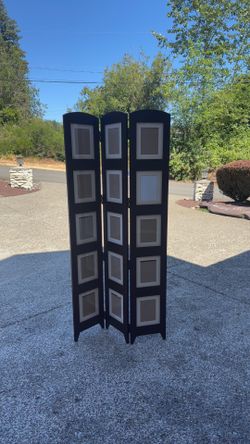 Tri-fold picture stand