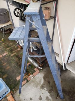 6ft Tall Ladder For Home Painting Or Roof Access