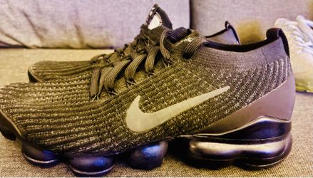 Black vapor max size 8.5 woman’s new