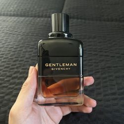 givenchy reserve privee