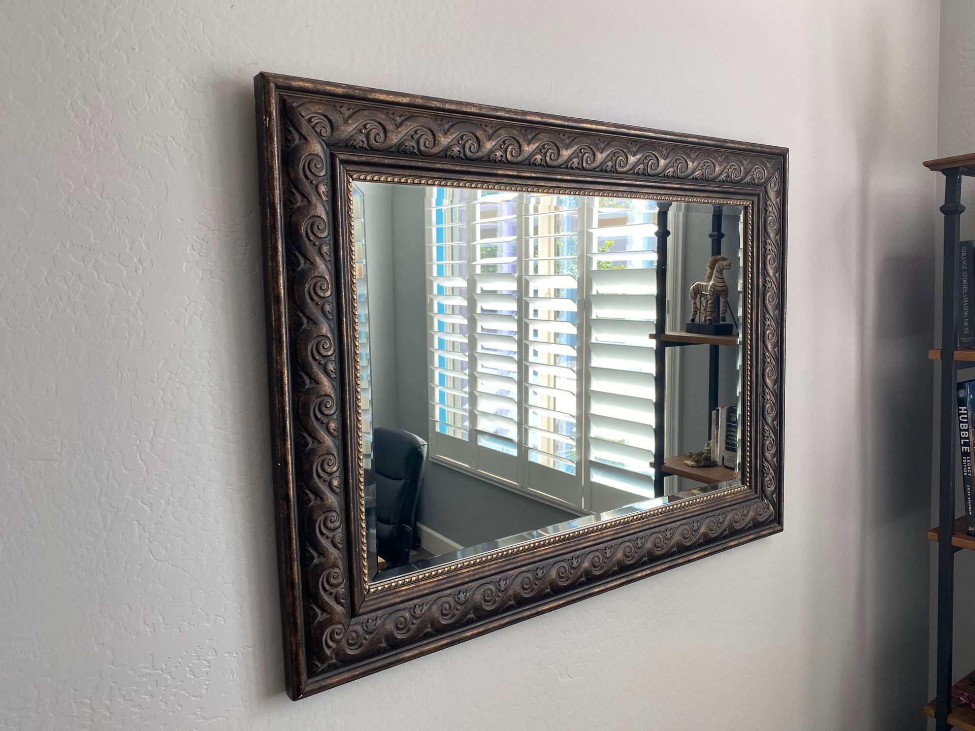 Beautiful decorative mirror for sale