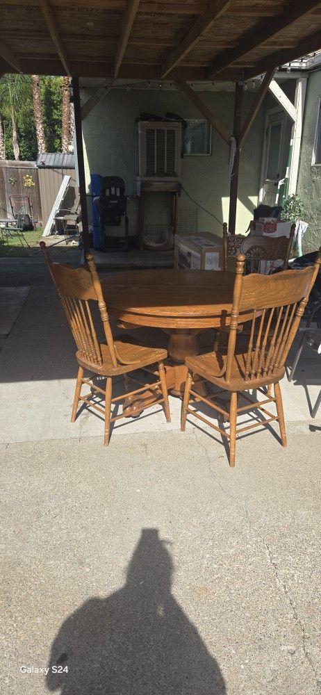 old table 4 chrs