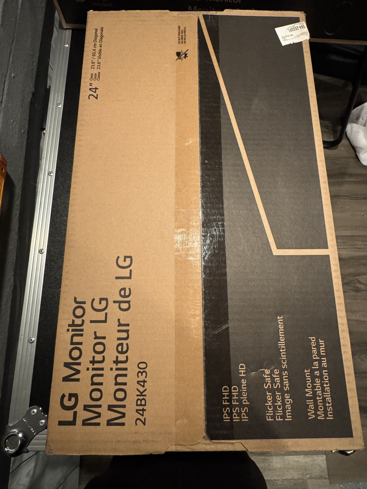 24 inch LG Monitors (24BK430 model)
