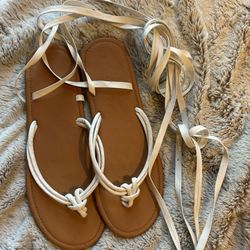 Women’s Size 10 Size 42 Lace Up White Thong Sandals   I have many more size 10 shoes if interested in bundling 