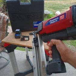 POWER Trak-IT W3 Framing Nailer & Table Stand 