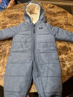 New Baby Oshkosh Snowsuit Size 6/9 