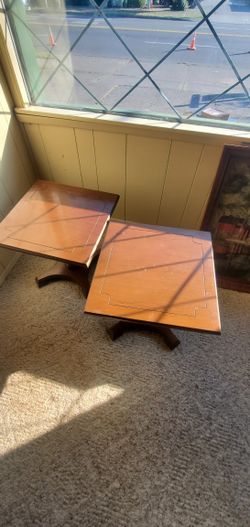 MCM Mid-century Modern End Tables Mersman 8722