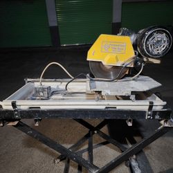 Professional tile saw
