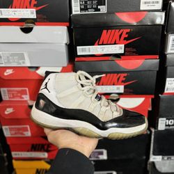 2011 Concord 11s size 8 USED