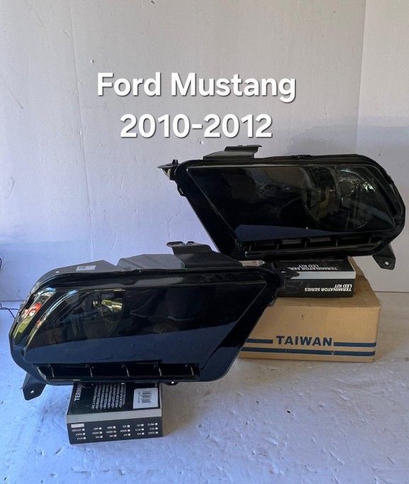 Ford Mustang 2010-2012 Headlights 