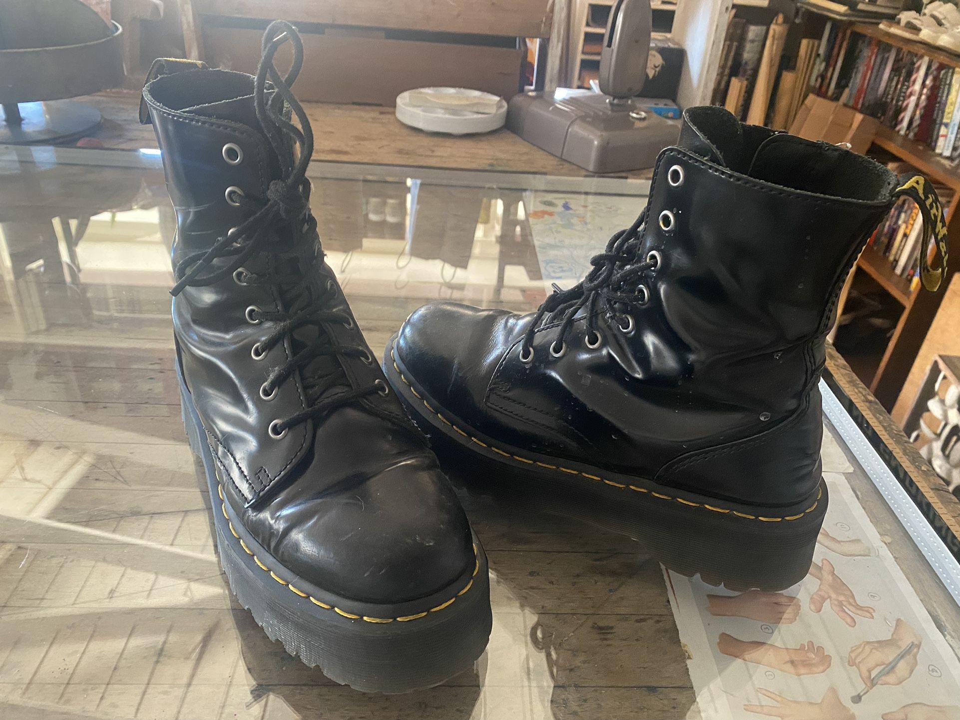 Dr Martens Boots Women 7