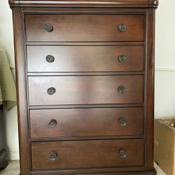 High Quality Dresser