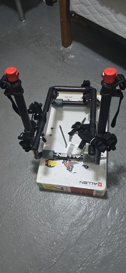 DELUXE TRUNK BIKE CARRIER