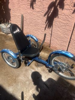 Momo triton adult recumbent trike