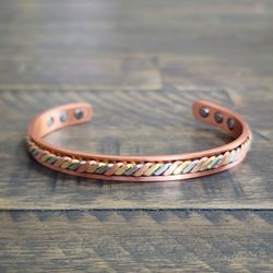 Tri Color Magnetic Copper Cuff Bracelet, Adjustable Copper Bracelet for Men and Women

Add timeless elegance and traditional wellness to your jewelry 