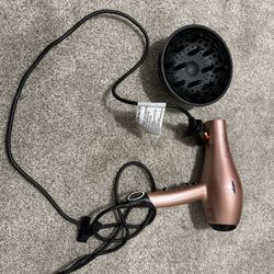 Hair dryer