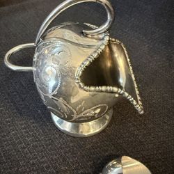 Sheffield England 1930’s Silver Plate Sugar Bowl Scuttle 