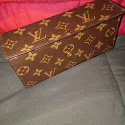 Louie Vuitton