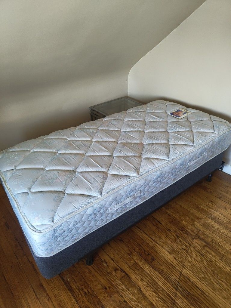 Twin Bed W Box Spring And Night Stand