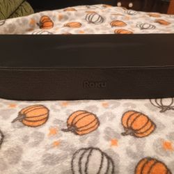 Roku Streambar 9102x 4K HDR Media Streamer and Audio Bar w/ Voice Remote
