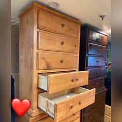 Pinewood Dresser (white $269)
