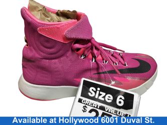 Nike 630913-601 Pink